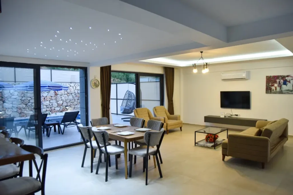 Villa Aris Life