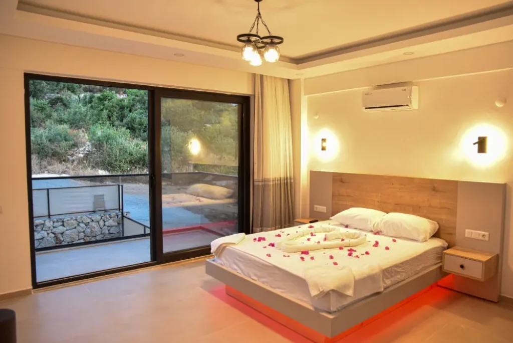 Villa Aris Life