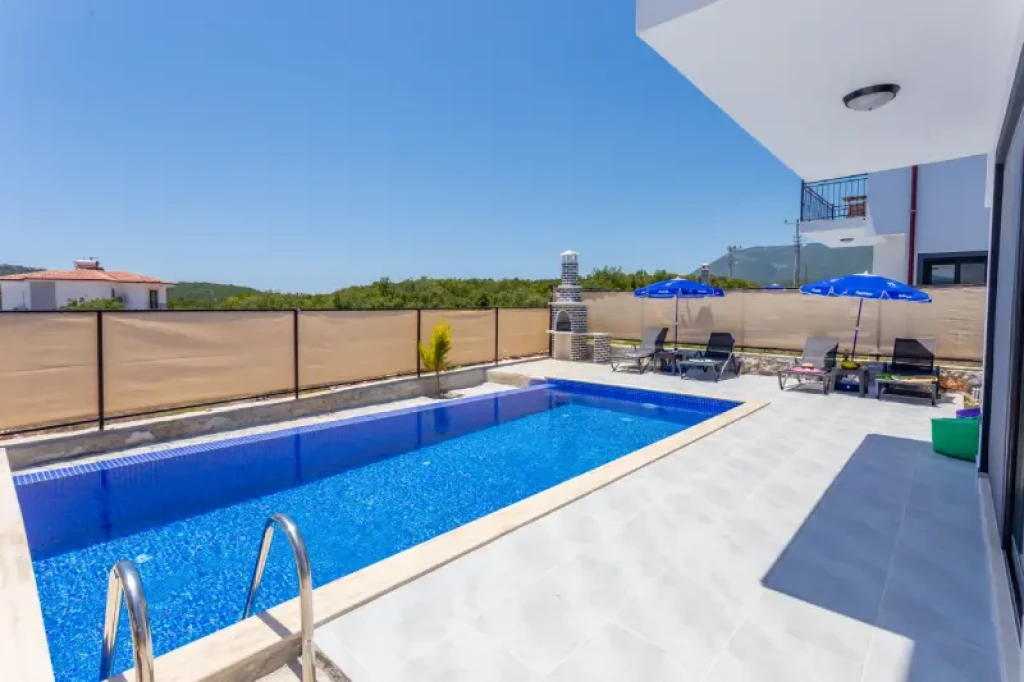 Ayaz Villa