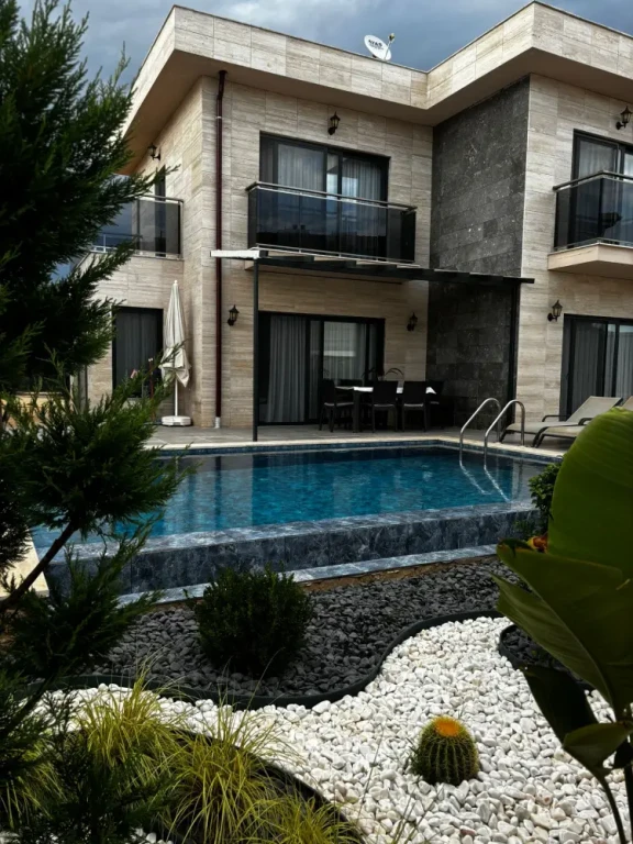 Asyam Villa