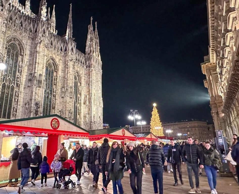 İzmir Çıkışlı Bernina Express & Milano Noel Pazarları Turu | 3 Gece 4 Gün