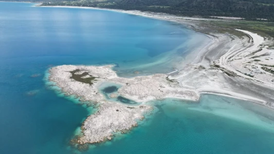 29 Ekim Özel Salda Gölü Pamukkale Kısıklı Kanyonu Kaklık Mağarası Çeşme Alaçatı Turu 2 Gece Konaklam...