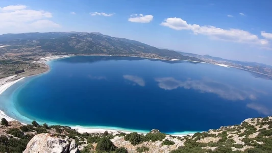 29 Ekim Özel Salda Gölü Pamukkale Kısıklı Kanyonu Kaklık Mağarası Çeşme Alaçatı Turu 2 Gece Konaklam...