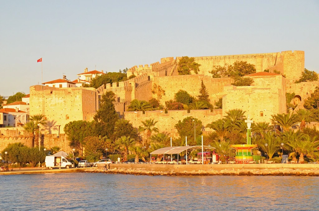 29 Ekim Özel Salda Gölü Pamukkale Kısıklı Kanyonu Kaklık Mağarası Çeşme Alaçatı Turu 2 Gece Konaklamalı