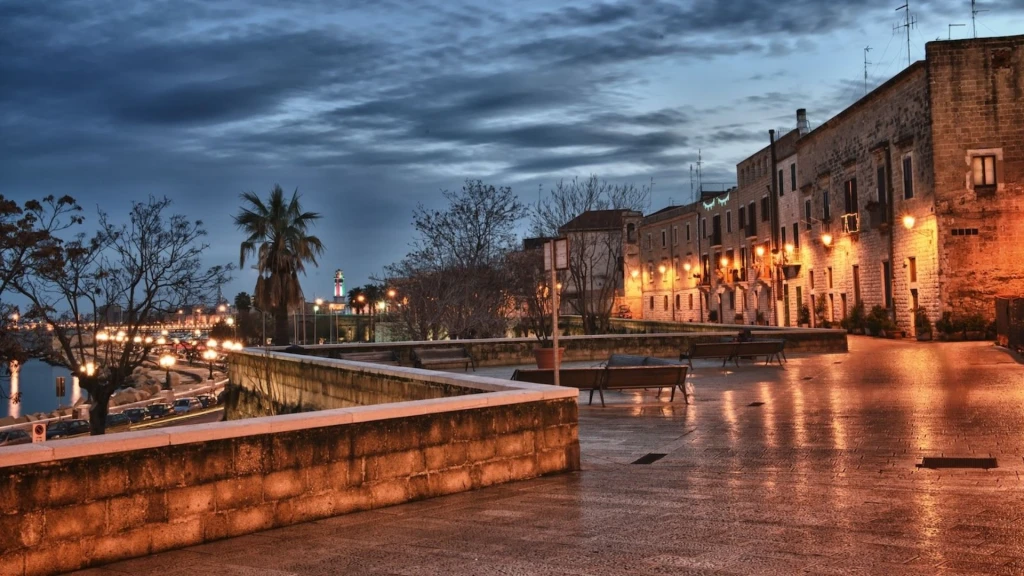 Güney İtalya & Amalfi Kıyıları & Bari Puglia Turu / Türk Havayolları ile / 5 Gece Konaklamalı /  İstanbul Çıkışlı