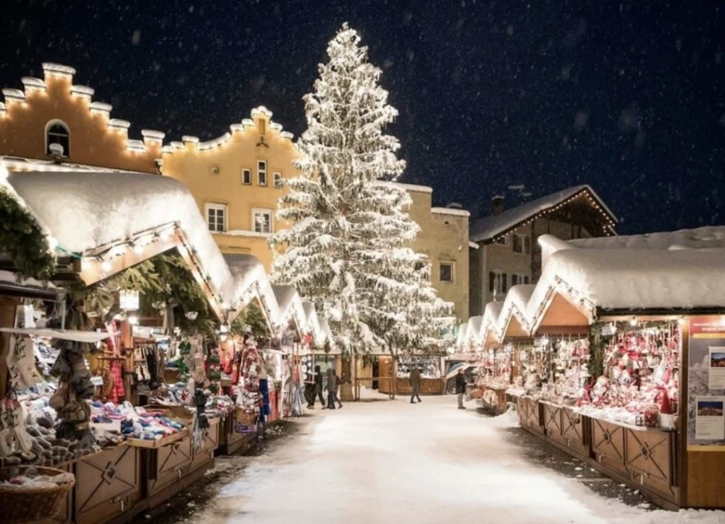 Antalya Çıkışlı İtalya`nın & Dolomitler`in Masalsı Noel Pazarları Turu