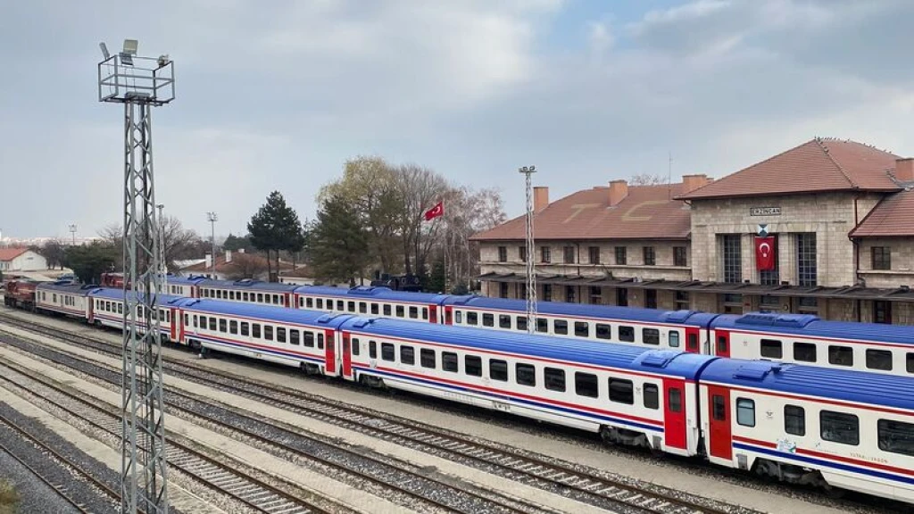 İSTANBUL ÇIKIŞLI / UÇAK GİDİŞ DÖNÜŞ DOĞU EKSPRESİ TURU/ (VAN-DOĞUBEYAZIT-KARS-ERZURUM)...