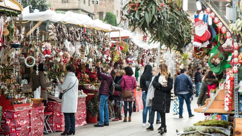 Barselona & Madrid Noel Pazarları Turu / AJet ile 4 Gece  Konaklamalı / Girona Şehir Turu Dahil  / İstanbul Çıkışlı
