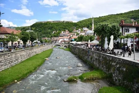 Balkan Güzelleri Ajet Havayolları ile Kosova Makedonya Turu