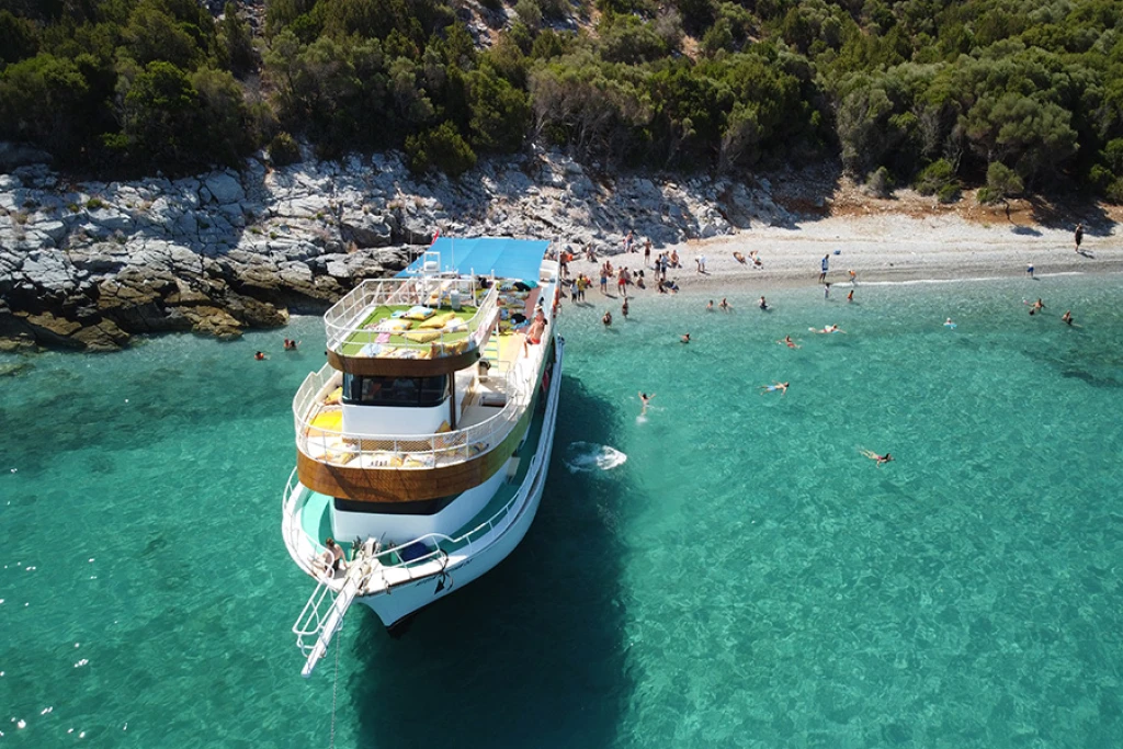 Kusadasi Boat Trip – Swimming Bays & Lunch