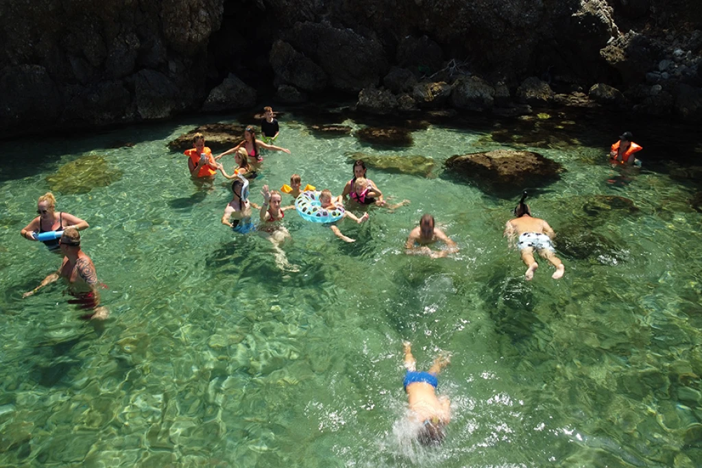 Kusadasi Boat Trip – Swimming Bays & Lunch