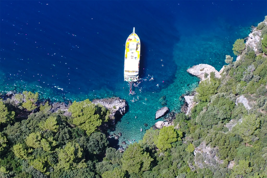 Kusadasi Boat Trip – Swimming Bays & Lunch