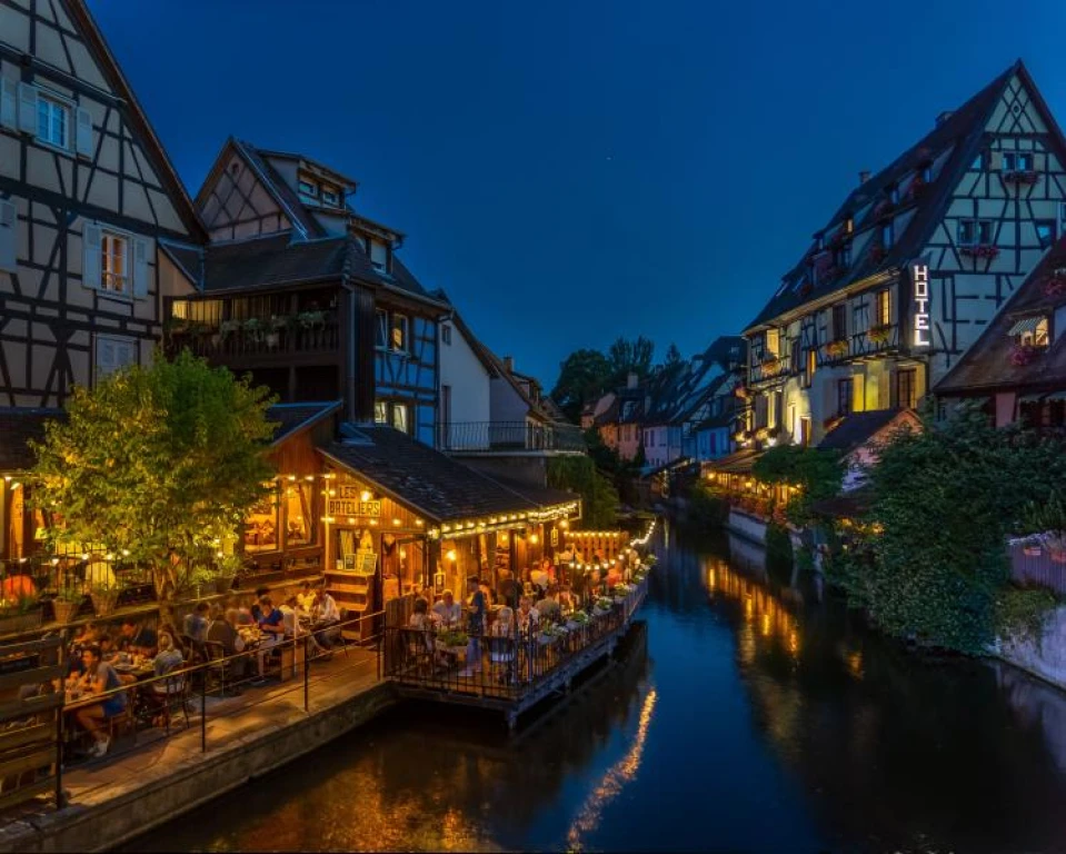 Direct Departure from Izmir: Magnificent Christmas Markets Tour – Switzerland – France – Germany