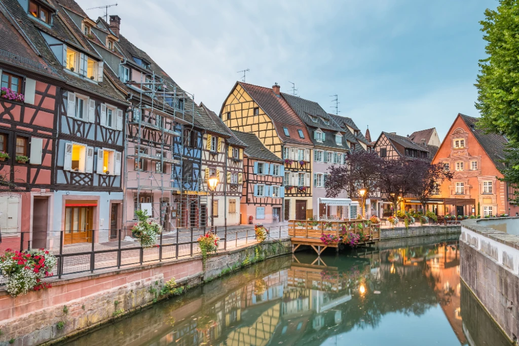 Direct Departure from Izmir: Magnificent Christmas Markets Tour – Switzerland – France – Germany