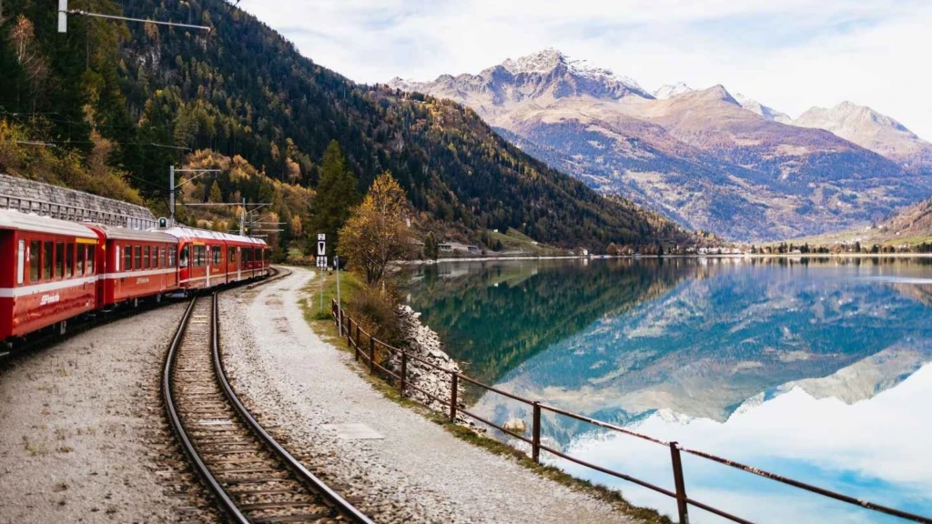 Bernina Express ile Alplerin Dört Ülkesi Turu / Kurban Bayramı Özel / 7 Gece  Konaklamalı / Ekstra Turlar Dahil / İstanbul Çıkışlı