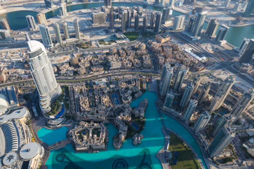 Direct from İzmir: Magnificent Dubai & the Capital of Luxury (Spring–Summer 2026)