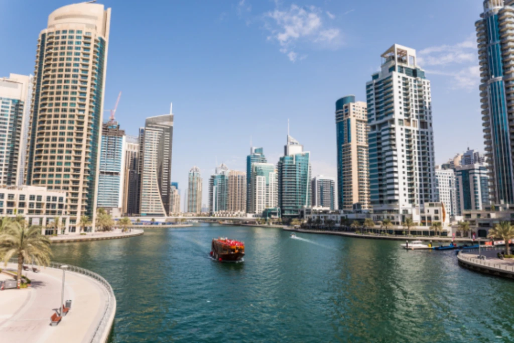 Direct from İzmir: Magnificent Dubai & the Capital of Luxury (Spring–Summer 2026)