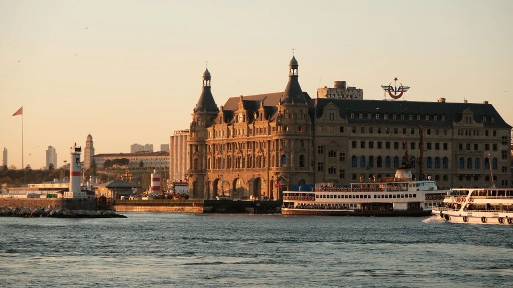 GÜNÜBİRLİK KADIKÖY MODA VE VADİ İSTANBUL TURU 31 EKİM 2026