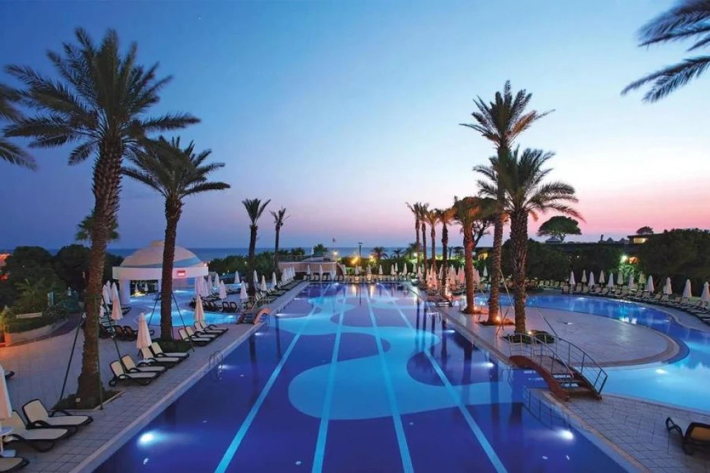 Limak Atlantis Deluxe Hotel Resort