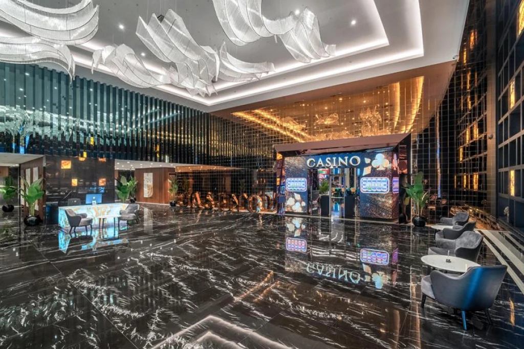 Grand Sapphire Resort Hotel