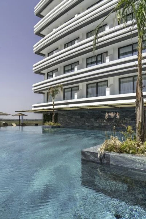 Grand Sapphire Resort Hotel