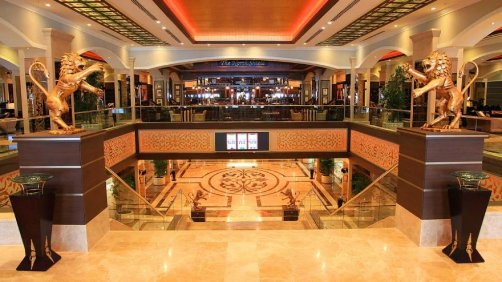Cratos Premium Hotel & Port & Spa