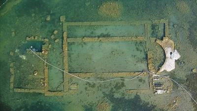 İznik Gölü'nün Sırrı: Sular Altındaki Bazilika Tarihi ve Ziyaret Bilgileri