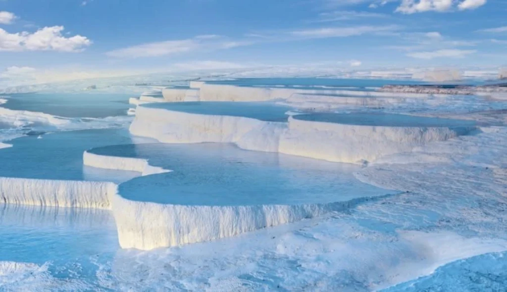 Pamukkale Turu 1 Gece Konaklamalı Lavanta Bahçeleri ve Travertenler