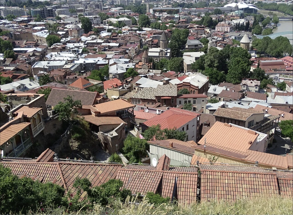 Gürcistan Gezi Rehberi: Tiflis ve Kafkasya'nın Saklı Cenneti