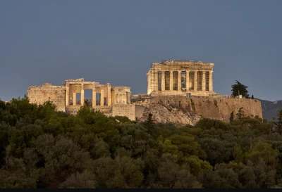 Roma mı Atina mı? Karşılaştırmalı Gezi Rehberi