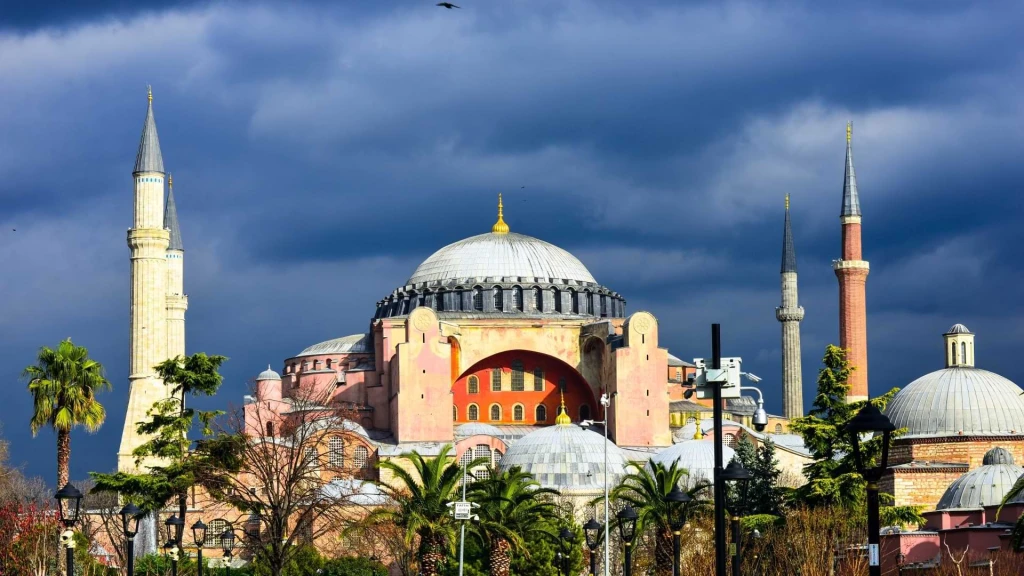 Small Group: Istanbul Old City Highlights Tour
