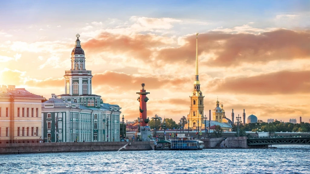 Lapland Kuzey Işıkları Murmansk & St. Petersburg & Moskova Turu / Ajet ile 5 Gece  Konaklamalı (Vize Dahil) / İstanbul  Çıkışlı