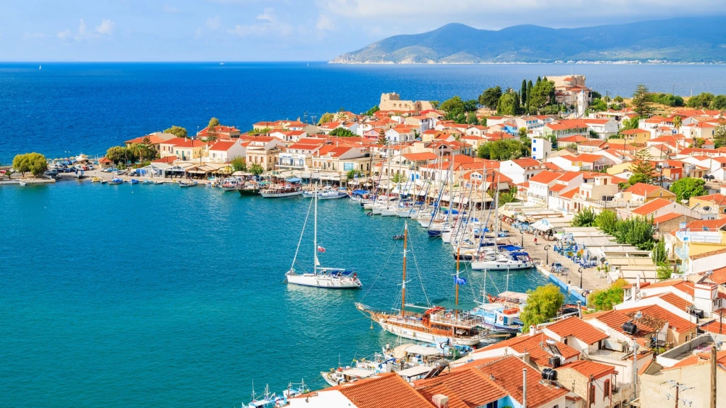 Çeşme Hareketli Selectum Blu Cruises ile Yunan Adaları Turu / 4 Gece & 5 Gün Konaklamalı / Çeşme Çıkışlı