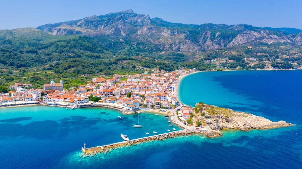 Çeşme Hareketli Selectum Blu Cruises ile Yunan Adaları Turu / 3 Gece & 4 Gün Konaklamalı / Çeşme Çıkışlı