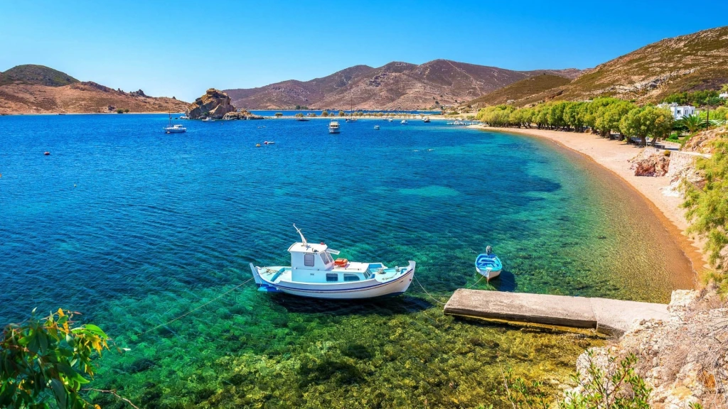 Çeşme Hareketli Selectum Blu Cruises ile Yunan Adaları Turu / 3 Gece & 4 Gün Konaklamalı / Çeşme Çıkışlı