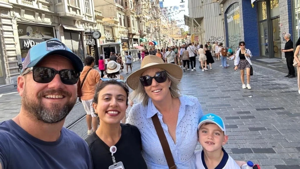 Istanbul Street Food Tour: Bosphorus & Kadikoy
