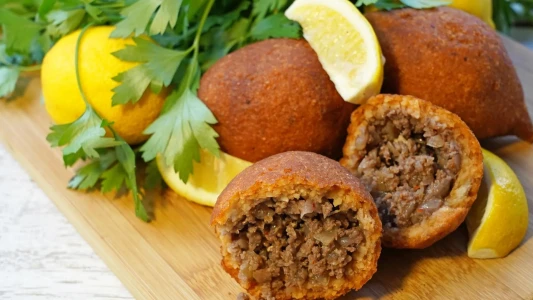 Evening Istanbul Food Tour: Best Bites of Taksim