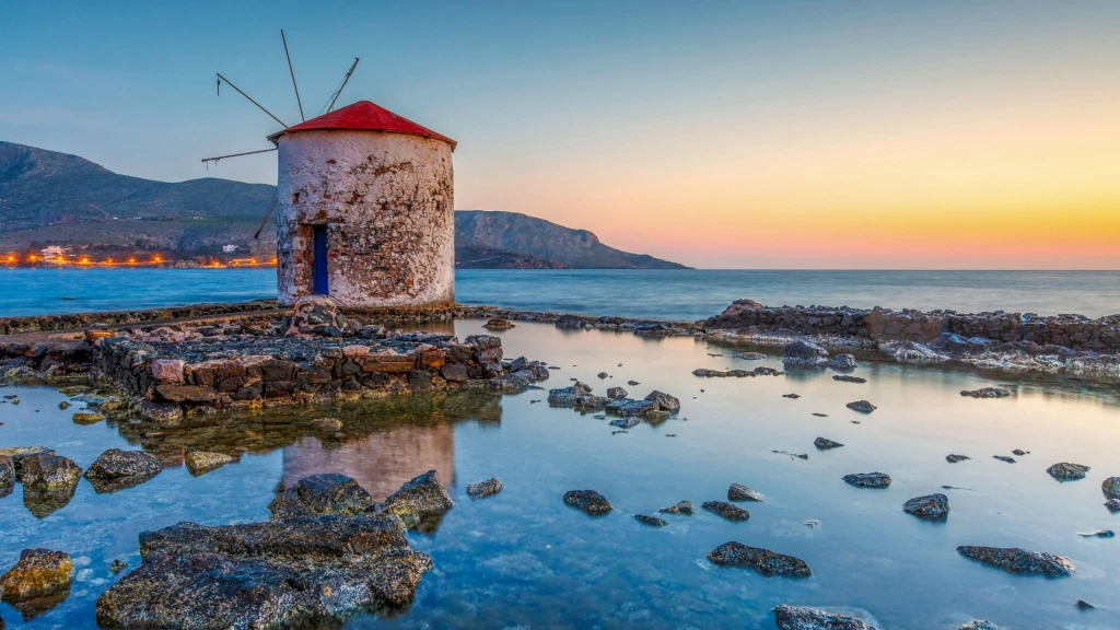 Çeşme Hareketli Selectum Blu Cruises ile Yunan Adaları Turu / 3 Gece  Konaklamalı  / Çeşme Çıkışlı