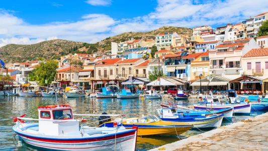 Çeşme Hareketli Selectum Blu Cruises ile Yunan Adaları Turu / 3 Gece  Konaklamalı  / Çeşme Çıkışlı