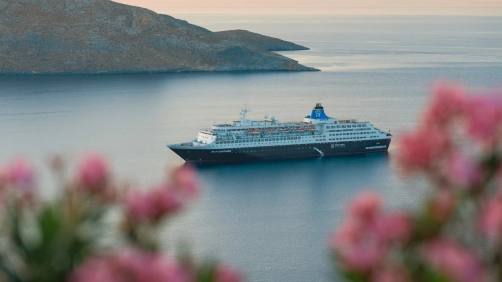 Çeşme Hareketli Selectum Blu Cruises ile Yunan Adaları Turu / 4 Gece & 5 Gün Konaklamalı / Çeşme Çıkışlı