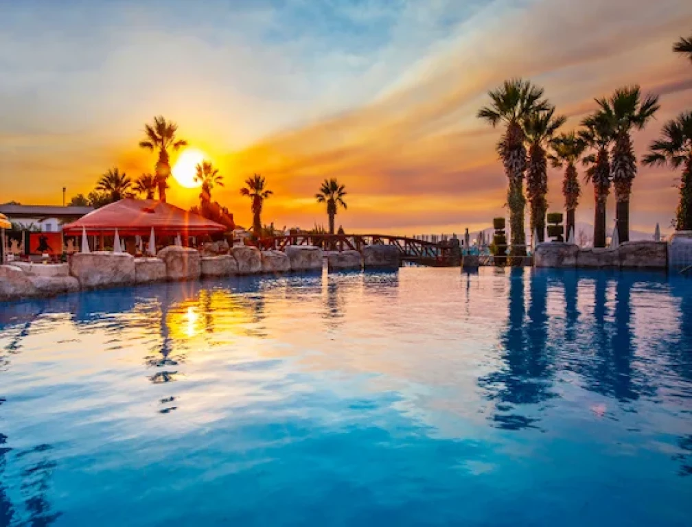 PAMUKKALE KUŞADASI İZMİR TURU 23-25 EKİM 2026