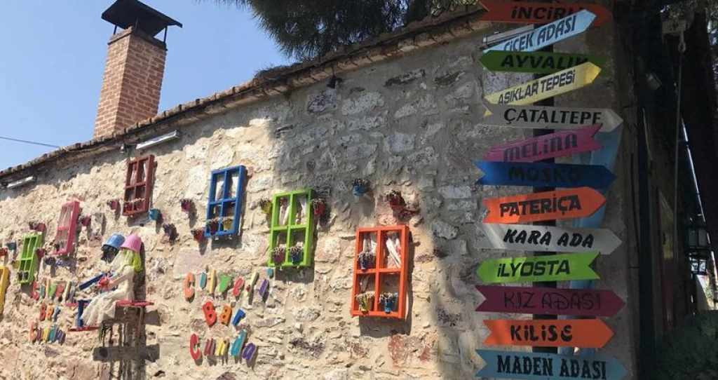 Aydın Çıkışlı Çanakkale Şehitlik Asos Behramkale Cunda Turu