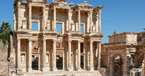 Aydın Çıkışlı Efes Antik Kenti Meryemana Şirince Turu