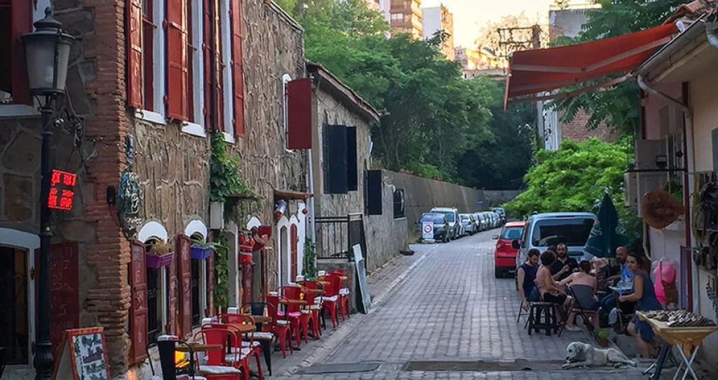 Aydın Çıkışlı İzmir Karşıyaka Konak Kemeraltı İstinye Park Avm Asansör Turu