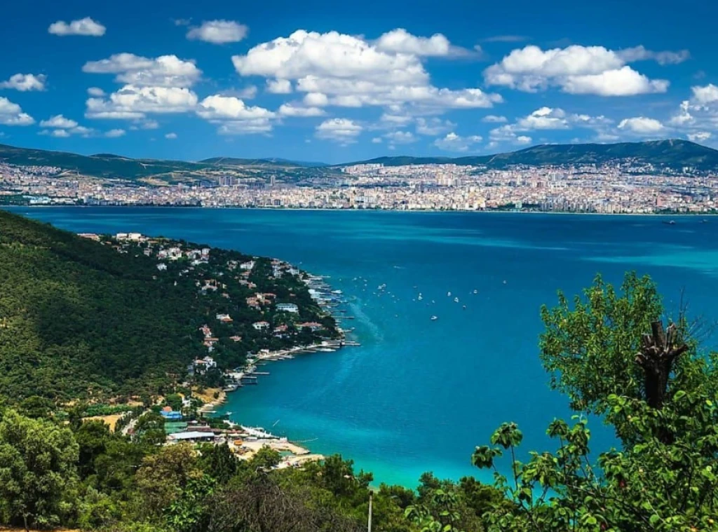 Büyükada & Heybeliada Turu