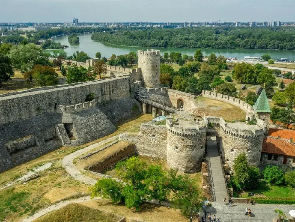 NOEL PAZARLARI SIRBİSTAN VE BULGARİSTAN TURU 03-06 ARALIK 2026