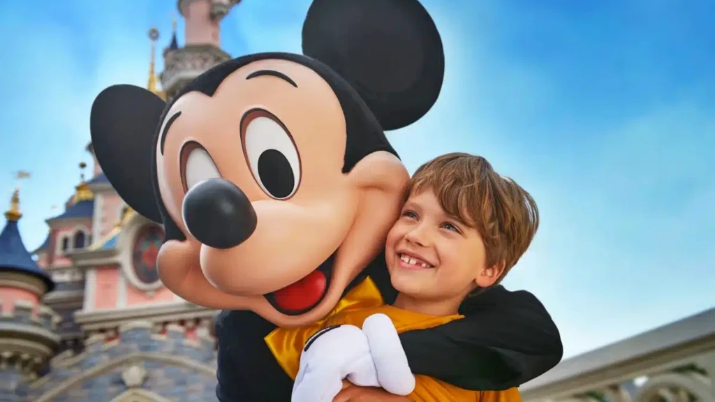 Paris & Disneyland Turu / Türk Hava Yolları ile / 4 Gece Konaklamalı (Sömestr Özel 2027) / İstanbul Çıkışlı