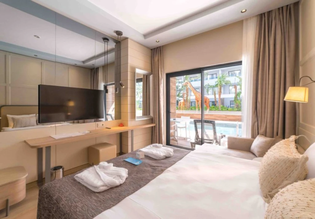 Numa Bay Exclusive