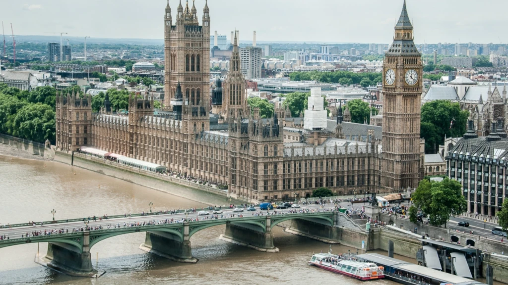 Londra Günlükleri Turu / Türk Hava Yolları ile / 3 Gece Konaklamalı (Ramazan Bayramı Özel 2027) / İstanbul Çıkışlı
