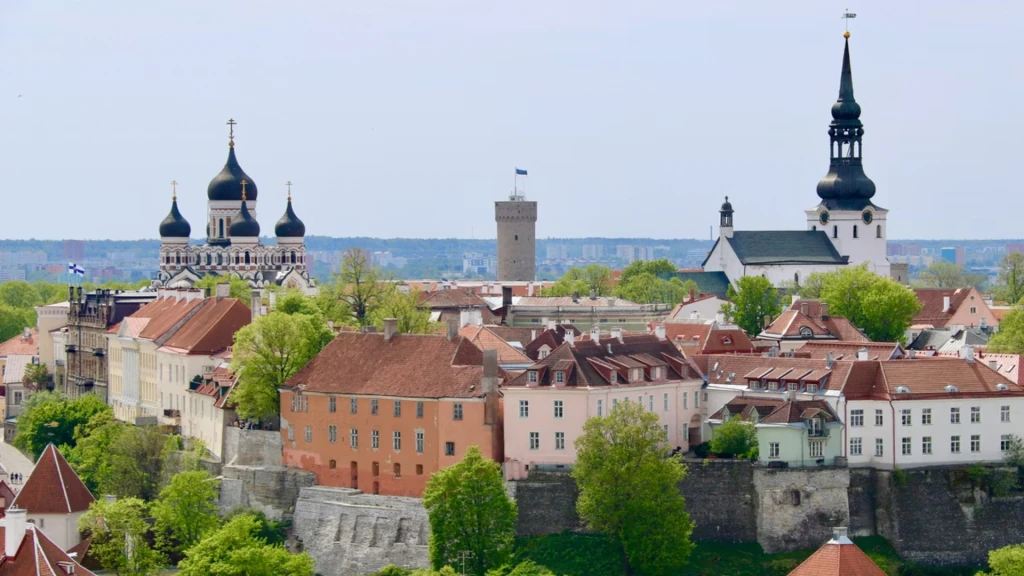Baltıklar'da 3 Ülke Vilnius Turu & Riga & Tallinn / Türk Hava Yolları ile / 7 Gece Konaklamalı (Ramazan Bayramı Özel 2027) / İstanbul Çıkışlı